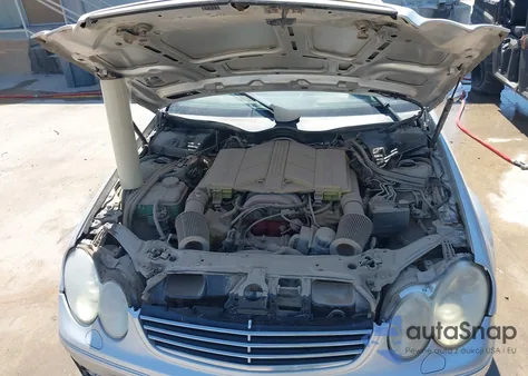 2006 Mercedes-Benz C 55 Amg z USA, uszkodzony, nr VIN WDBRF76JX6F768099